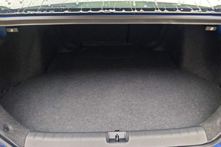 Used Honda Civic 2019 220TURBO CVT Dynamic Edition China VI Emission Standard Trunk