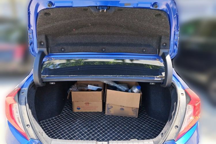 Used Honda Civic 2019 220TURBO CVT Dynamic Edition China VI Trunk