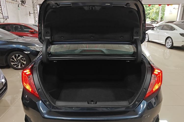 Used Honda Civic 2019 220TURBO CVT Power Edition China VI Emission Standard Trunk