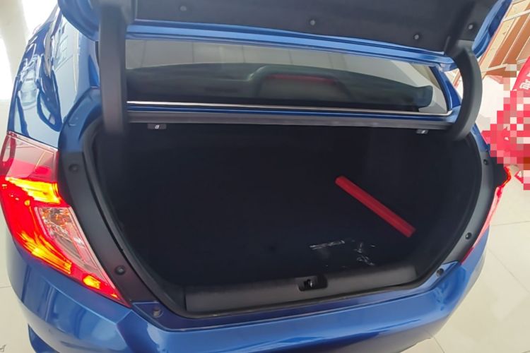 Used Honda Civic 2019 220TURBO CVT Dynamic Edition China VI Trunk
