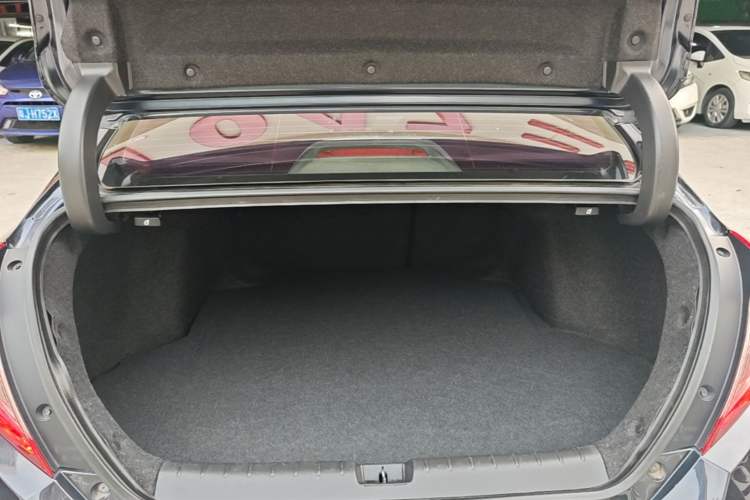 Used Honda Civic 2019 220TURBO CVT Dynamic Edition China VI Emission Standard Trunk