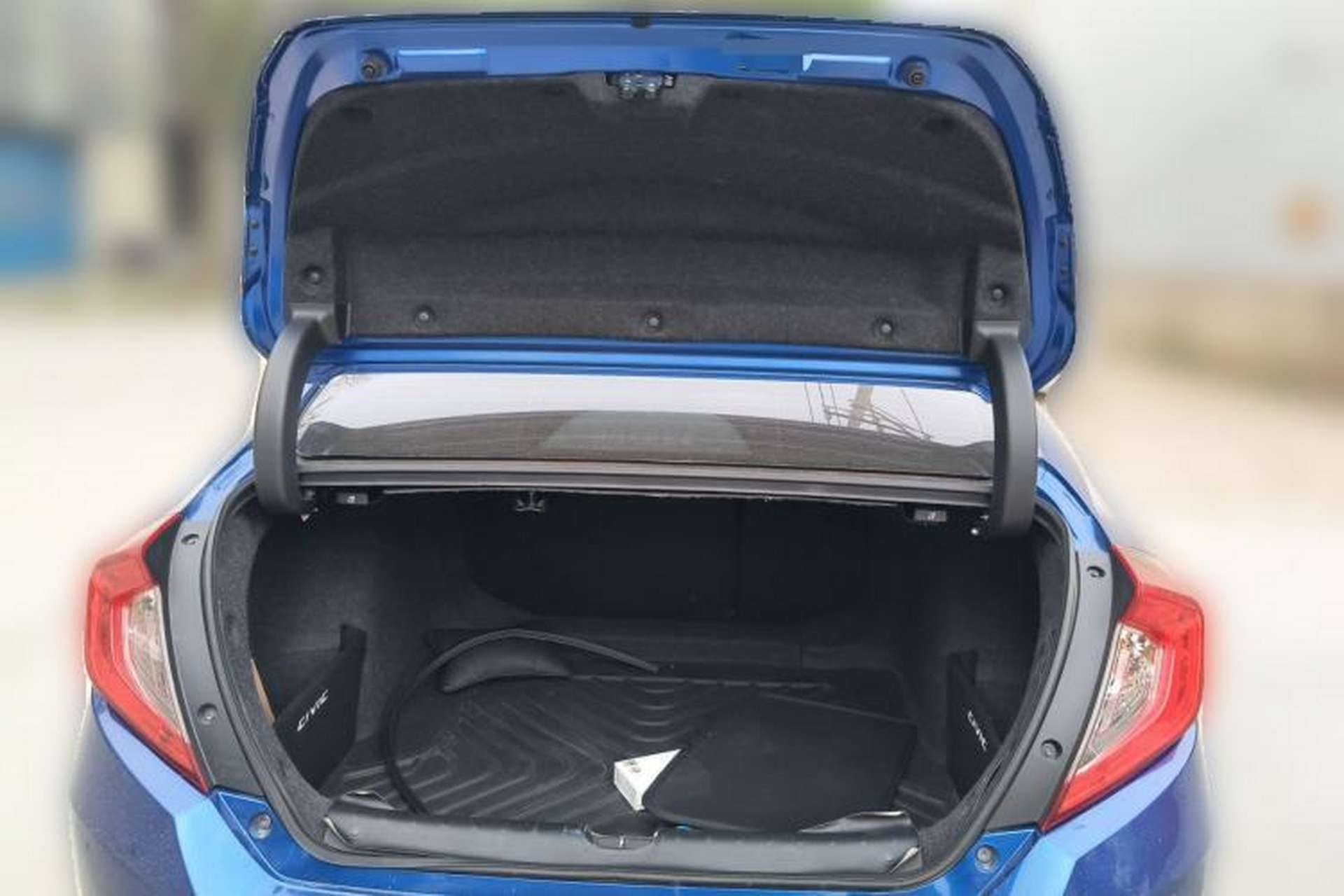 Used Honda Civic 2019 220TURBO CVT Dynamic Edition China VI Trunk