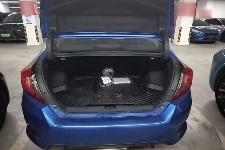 Used Honda Civic 2019 220TURBO CVT Dynamic Edition China VI Emission Standard Trunk