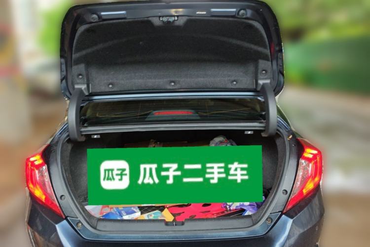 Used Honda Civic 2019 220TURBO CVT Dynamic Edition China VI Trunk