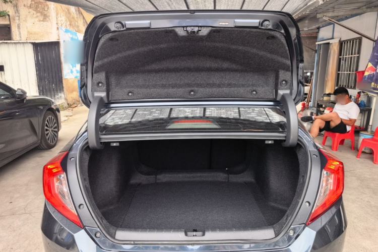 Used Honda Civic 2019 220TURBO CVT Dynamic Edition China V Trunk
