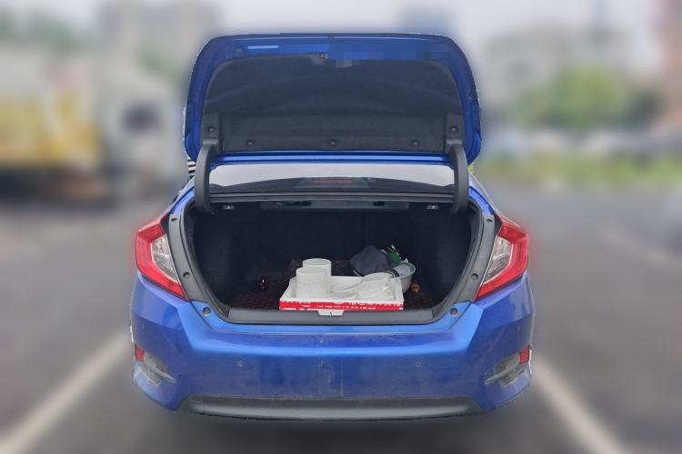 Used Honda Civic 2019 220TURBO CVT Dynamic Edition China VI Emission Standard Trunk