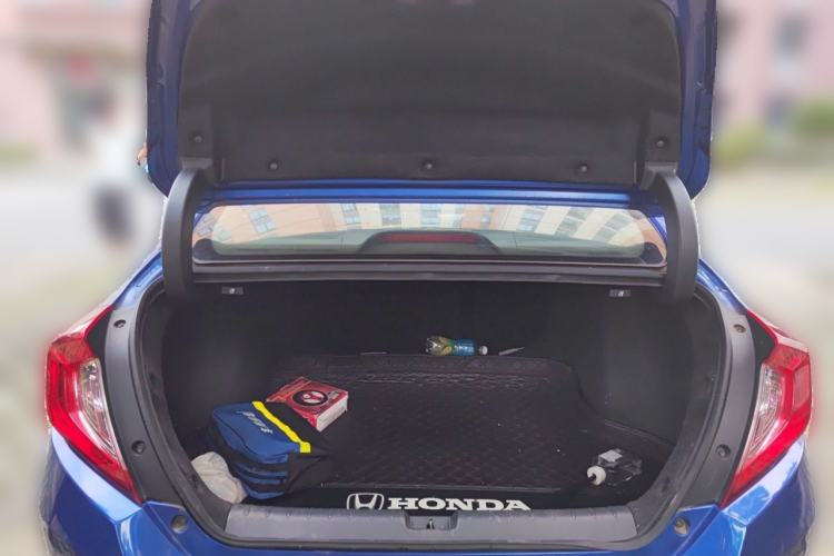 Used Honda Civic 2019 220TURBO CVT Dynamic Edition China VI Trunk