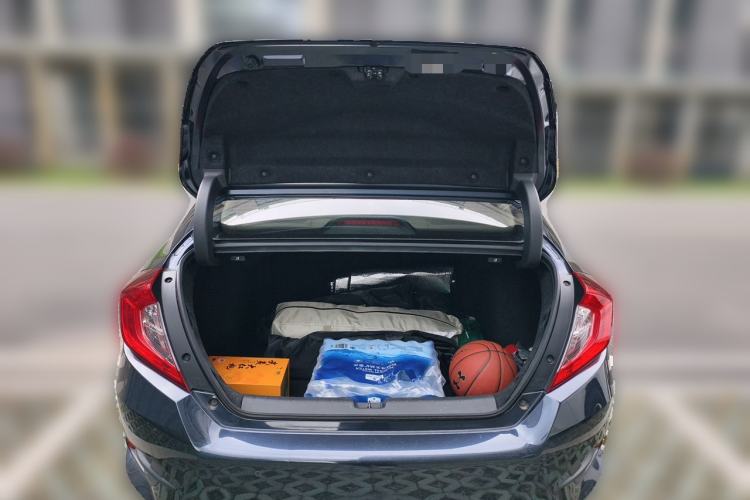 Used Honda Civic 2019 220TURBO CVT Dynamic Edition China VI Trunk