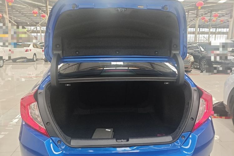 Used Honda Civic 2019 220TURBO CVT Dynamic Edition China VI Trunk