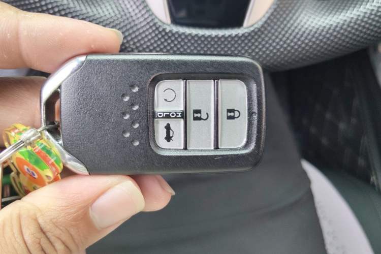 Used Honda Civic 2019 220TURBO CVT Dynamic Edition China VI Emission Standard Vehicle Key