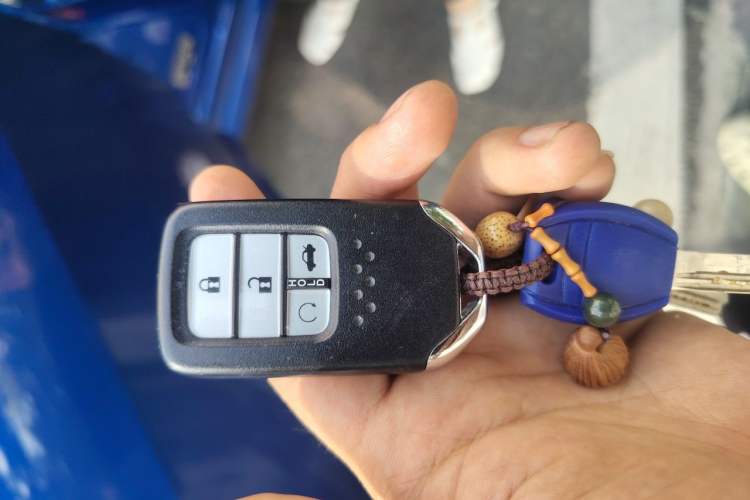 Used Honda Civic 2019 220TURBO CVT Power Edition China VI Emission Standard Vehicle Key