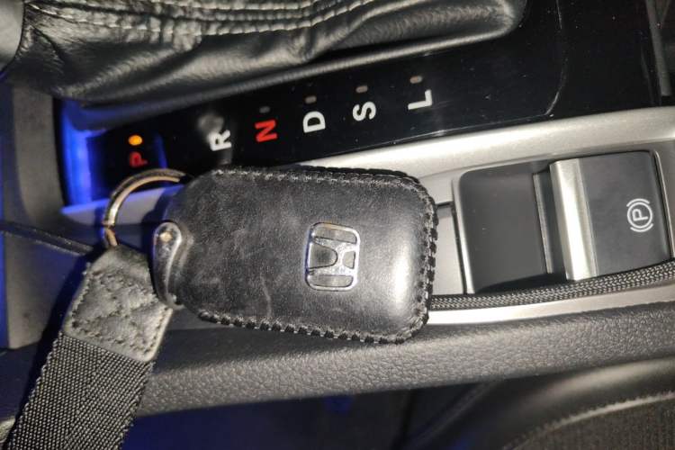 Used Honda Civic 2019 220TURBO CVT Ignition Edition China VI Emission Standard Vehicle Key