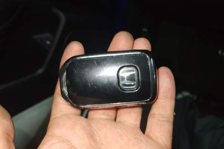 Used Honda Civic 2019 220TURBO CVT Dynamic Edition China VI Emission Standard Vehicle Key