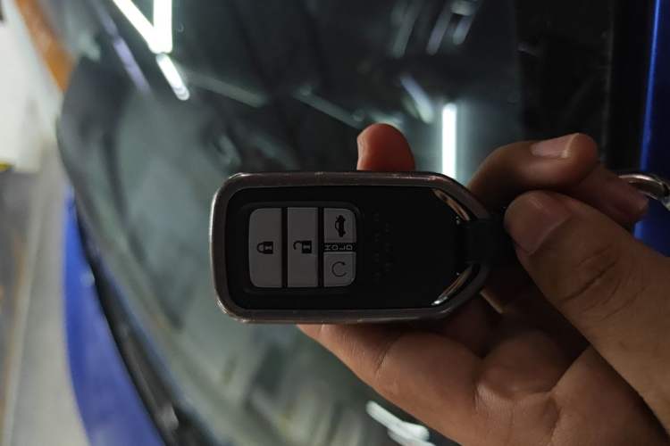 Used Honda Civic 2019 220TURBO CVT Power Edition China VI Emission Standard Vehicle Key