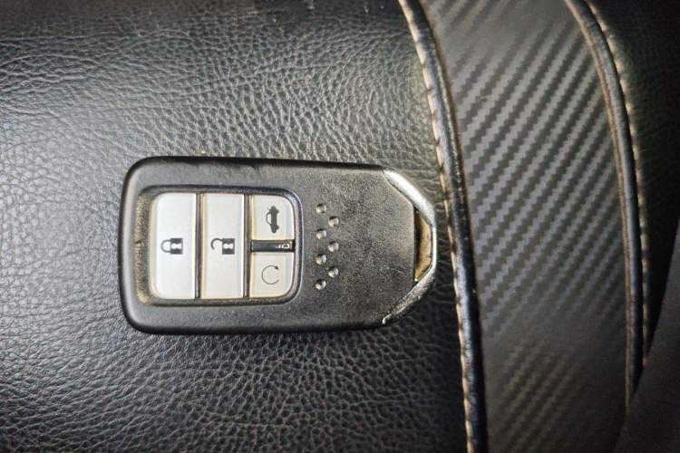 Used Honda Civic 2019 220TURBO CVT Dynamic Edition China V Emission Standard Vehicle Key