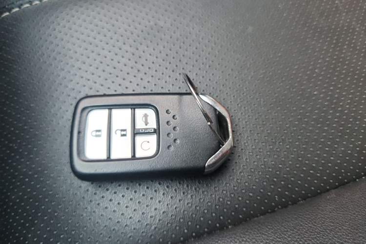 Used Honda Civic 2019 220TURBO CVT Dynamic Edition China VI Vehicle Key