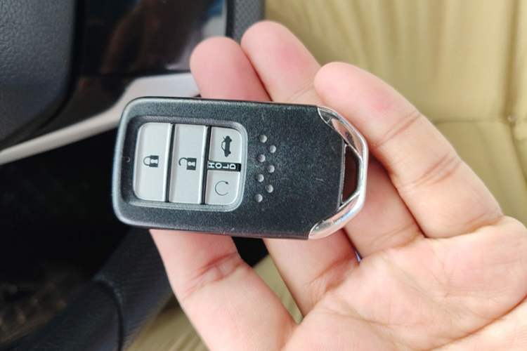 Used Honda Civic 2019 220TURBO CVT Dynamic Edition China VI Vehicle Key