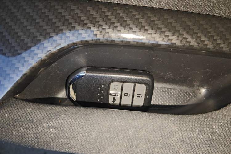 Used Honda Civic 2019 220TURBO CVT Dynamic Edition China V Vehicle Key