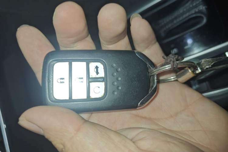 Used Honda Civic 2019 220TURBO CVT Dynamic Edition China VI Emission Standard Vehicle Key
