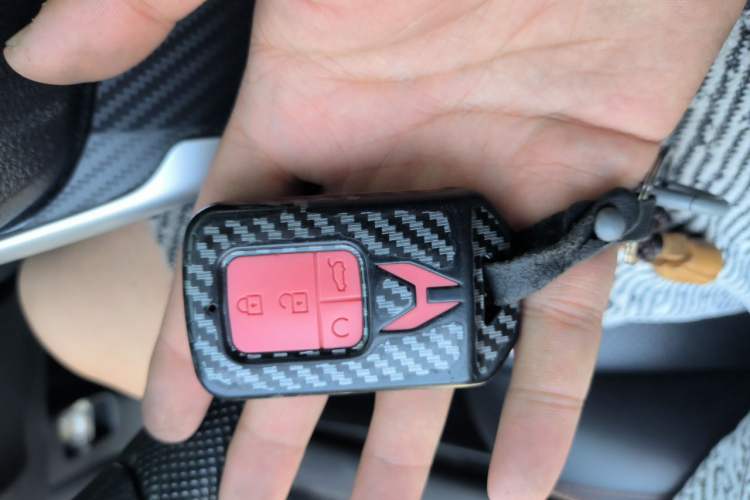 Used Honda Civic 2019 220TURBO CVT Dynamic Edition China VI Emission Standard Vehicle Key