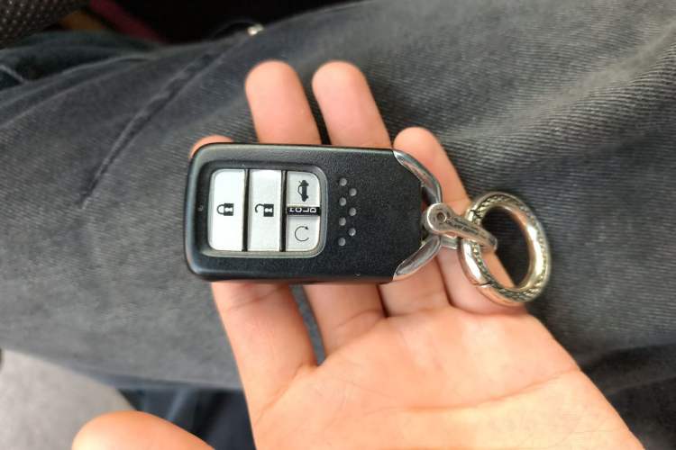 Used Honda Civic 2019 220TURBO CVT Dynamic Edition China V Emission Standard Vehicle Key
