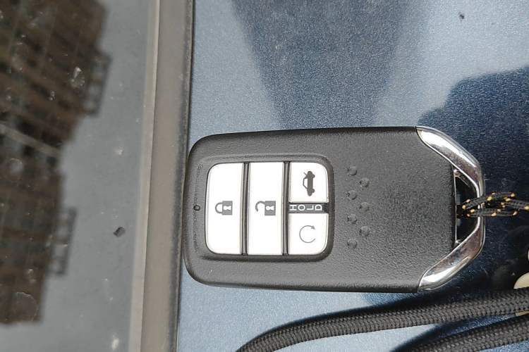 Used Honda Civic 2019 220TURBO CVT Dynamic Edition China VI Emission Standard Vehicle Key