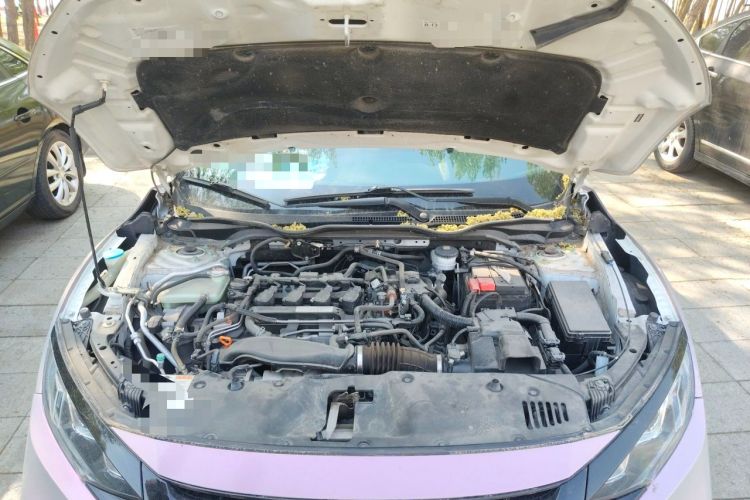 Used Honda Civic 2019 220TURBO CVT Dynamic Edition China VI Emission Standard Engine Bay