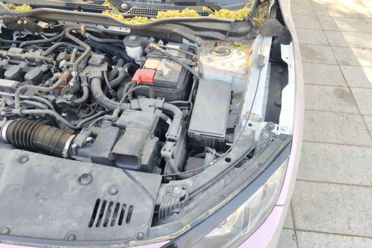 Used Honda Civic 2019 220TURBO CVT Dynamic Edition China VI Emission Standard Engine Bay Left