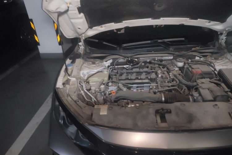 Used Honda Civic 2019 220TURBO CVT Dynamic Edition China VI Emission Standard Engine Bay Right