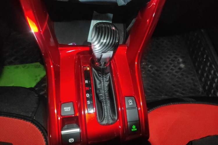 Used Honda Civic 2019 220TURBO CVT Dynamic Edition China VI Emission Standard Gear Lever