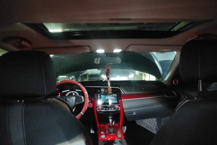 Used Honda Civic 2019 220TURBO CVT Dynamic Edition China VI Emission Standard Headliner
