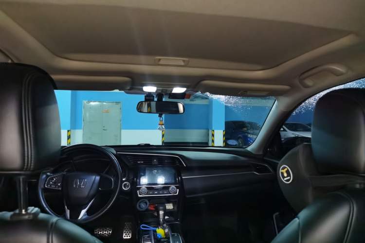 Used Honda Civic 2019 220TURBO CVT Dynamic Edition China VI Emission Standard Headliner