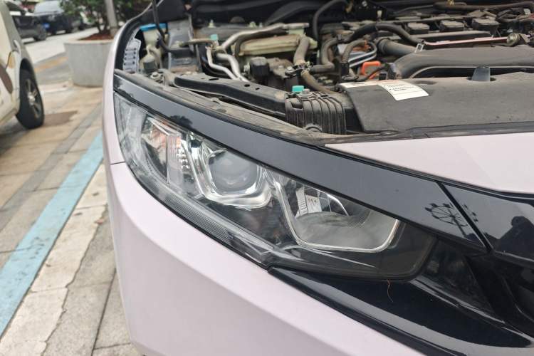 Used Honda Civic 2019 220TURBO CVT Dynamic Edition China VI Emission Standard Right Front Headlight