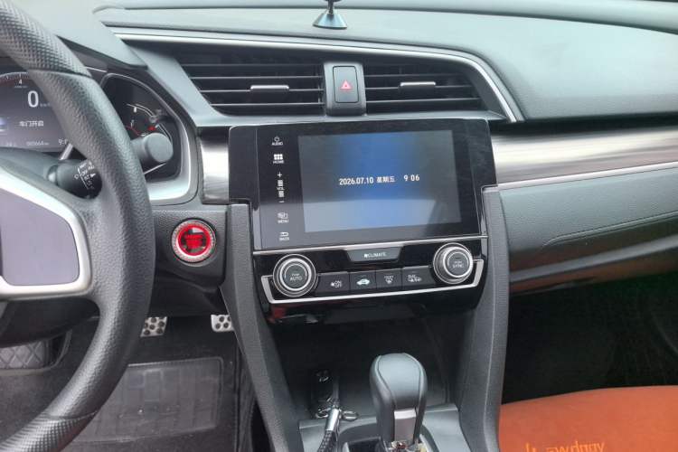 Used Honda Civic 2019 220TURBO CVT Dynamic Edition China V Emission Standard Audio And AC Panel
