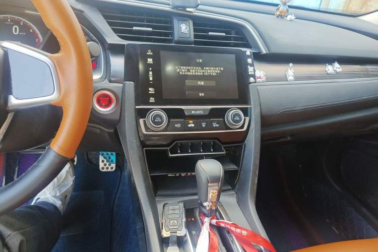 Used Honda Civic 2019 220TURBO CVT Dynamic Edition China V Emission Standard Audio And AC Panel
