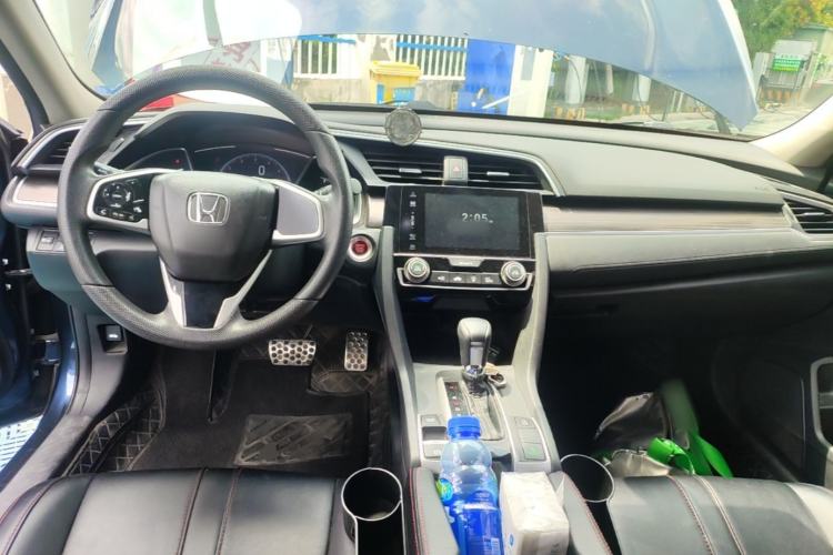 Used Honda Civic 2019 220TURBO CVT Dynamic Edition China VI Emission Standard Center Console