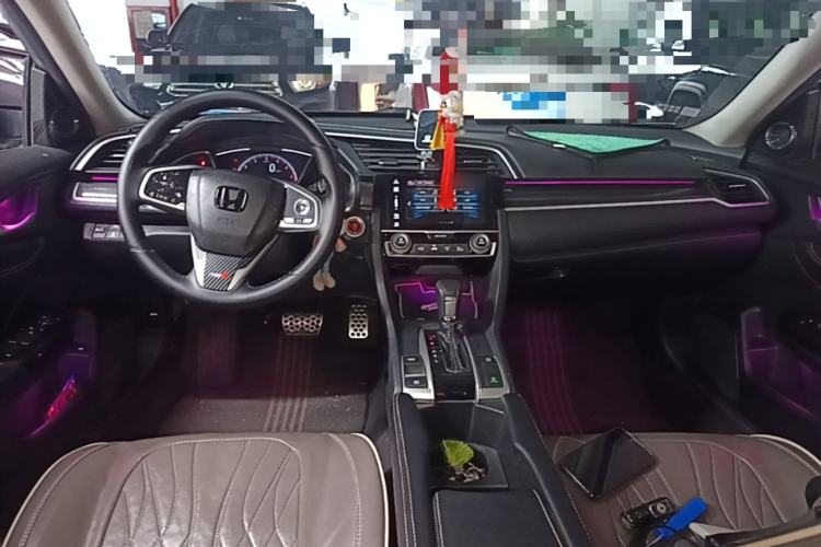 Used Honda Civic 2019 220TURBO CVT Dynamic Edition China VI Emission Standard Center Console
