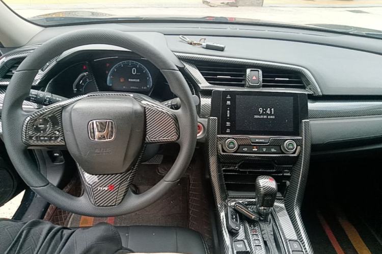 Used Honda Civic 2019 220TURBO CVT Dynamic Edition China VI Center Console