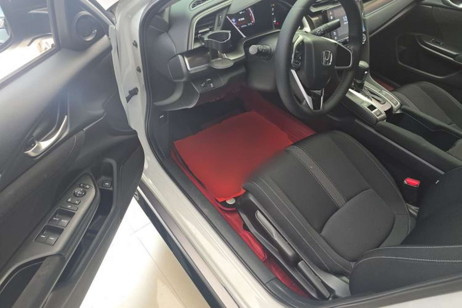 Used Honda Civic 2019 220TURBO CVT Dynamic Edition China VI Emission Standard Driver Seat