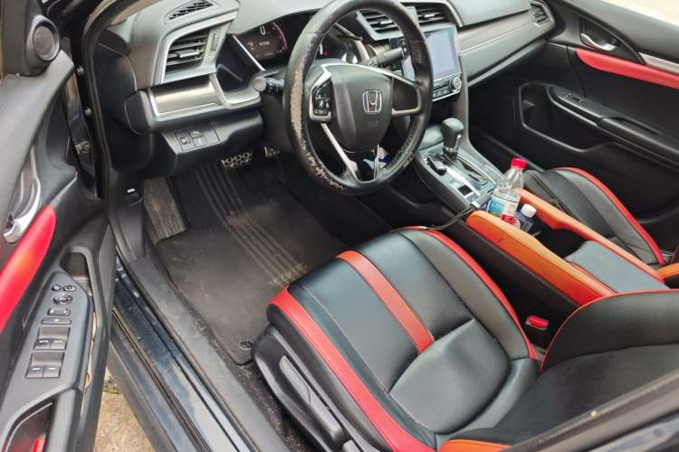 Used Honda Civic 2019 220TURBO CVT Dynamic Edition China VI Emission Standard Driver Seat