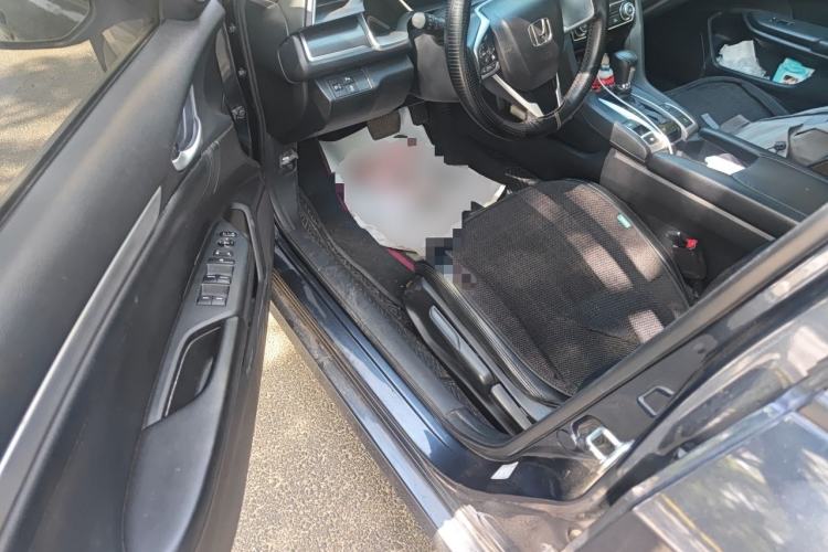 Used Honda Civic 2019 220TURBO CVT Dynamic Edition China VI Driver Seat
