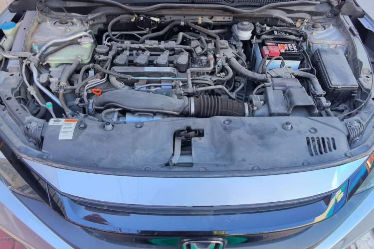 Used Honda Civic 2019 220TURBO CVT Dynamic Edition China VI Engine Bay