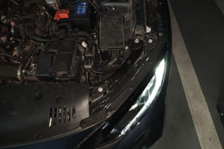 Used Honda Civic 2019 220TURBO CVT Dynamic Edition China VI Engine Bay Left