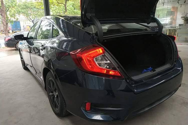 Used Honda Civic 2019 220TURBO CVT Dynamic Edition China VI Exterior 2