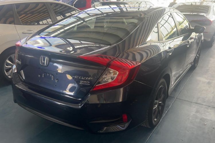 Used Honda Civic 2019 220TURBO CVT Dynamic Edition China VI Exterior 3