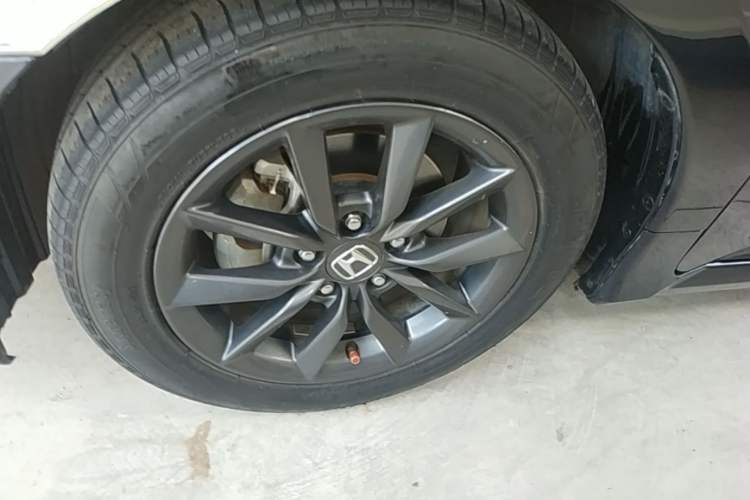Used Honda Civic 2019 220TURBO CVT Dynamic Edition China VI Exterior 4