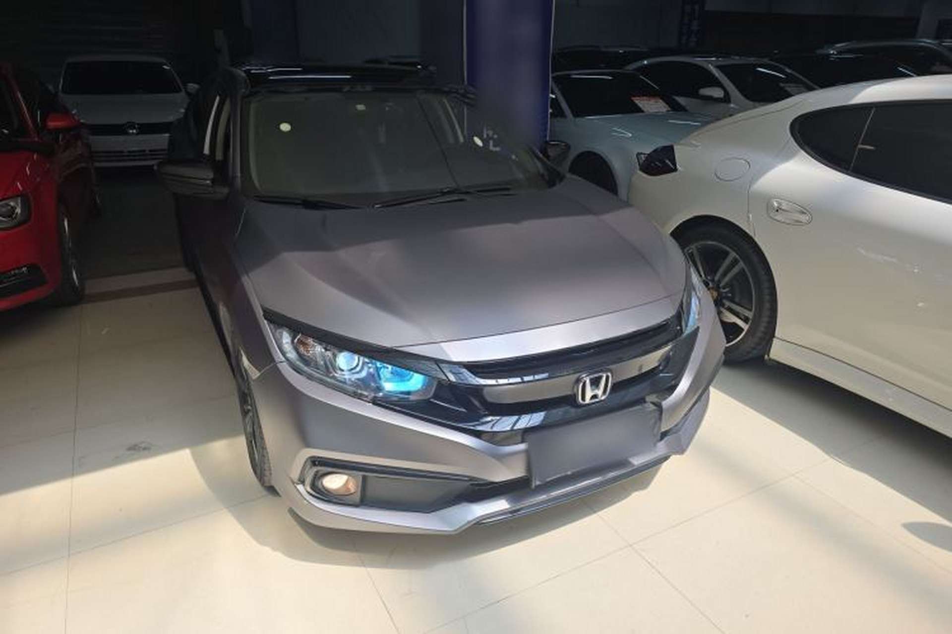 Used Honda Civic 2019 220TURBO CVT Dynamic Edition China VI Emission Standard Front Right 45 Deg
