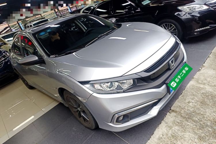 Used Honda Civic 2019 220TURBO CVT Dynamic Edition China VI Front Right 45 Deg