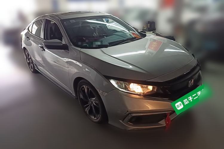 Used Honda Civic 2019 220TURBO CVT Dynamic Edition China VI Emission Standard Front Right 45 Deg