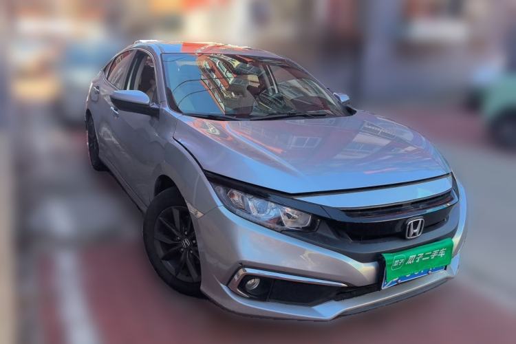 Used Honda Civic 2019 220TURBO CVT Dynamic Edition China VI Front Right 45 Deg